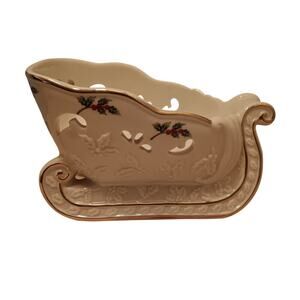 EUC PartyLite Holly Leaf Sleigh Candle Holder